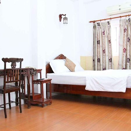 Hoang Cuong Hotel 15 Nguyen Thai Hoc ฮานอย ภายนอก รูปภาพ